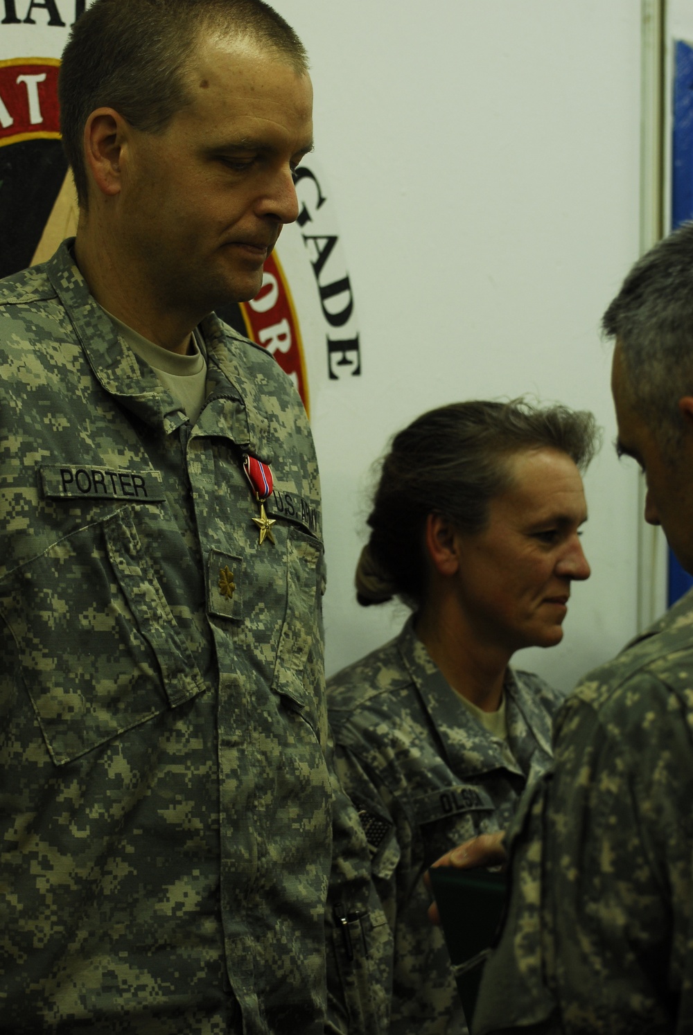 Maj. Porter Receives Bronze Star