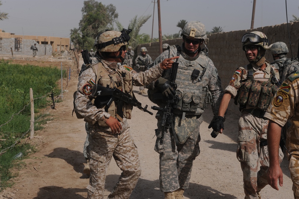 Patrol in Abu Ghraib, Iraq