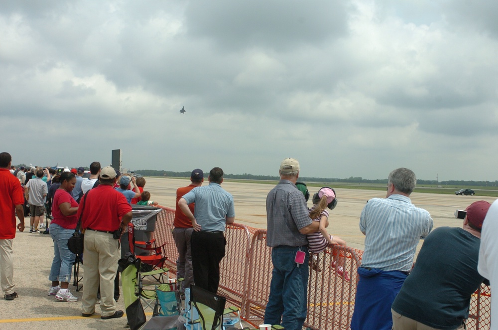 Joint Service Open House 2009 at Andrews Air Force Base