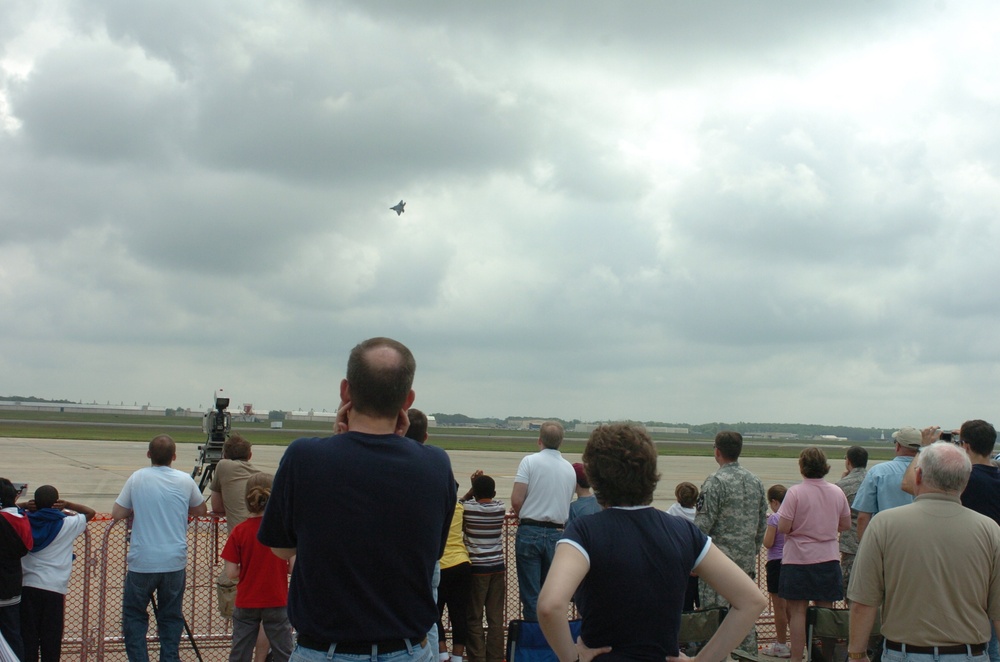 Joint Service Open House 2009 at Andrews Air Force Base