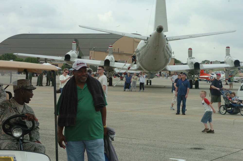 Joint Service Open House 2009 at Andrews Air Force Base