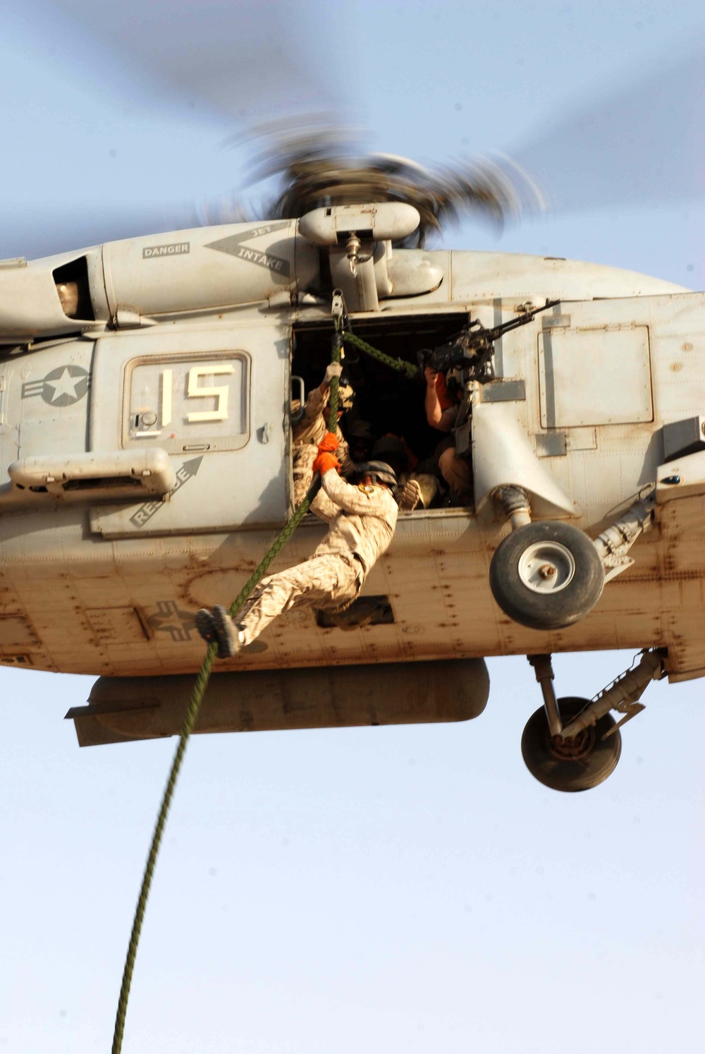 Iraqi Special Operations Force Soldiers prepare for Iraq's safety