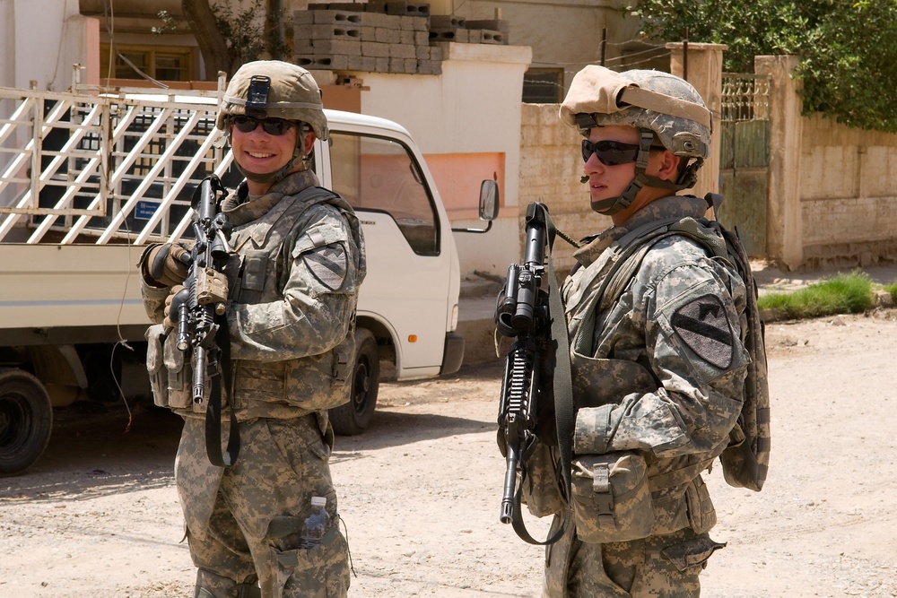 1st Cavalry Division troops hit the streets of Kirkuk