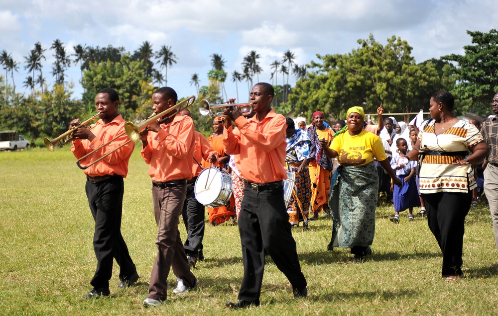 Pongwe Clinic Dedication