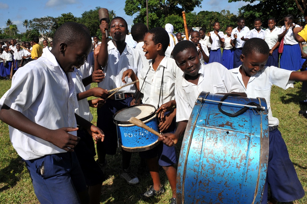 Pongwe Clinic Dedication