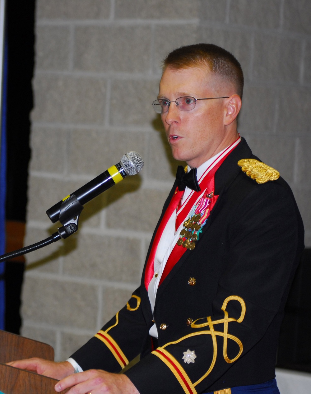 Soldiers formally celebrate coming home