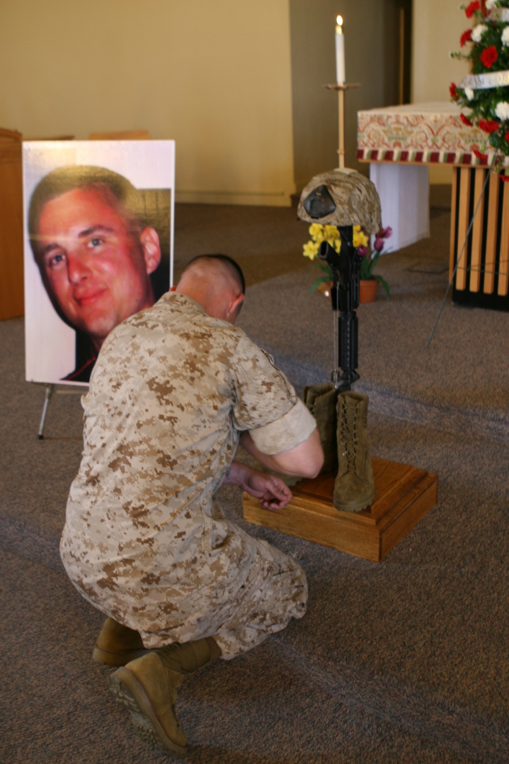 Memorial service for fallen Marine