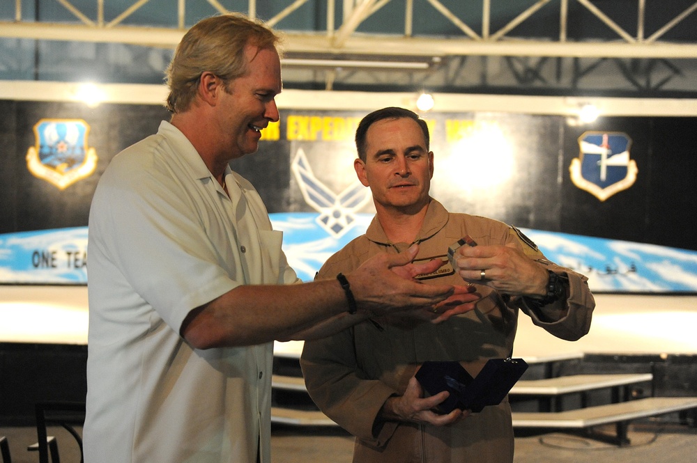 Motivator Speaks to 380th Airmen