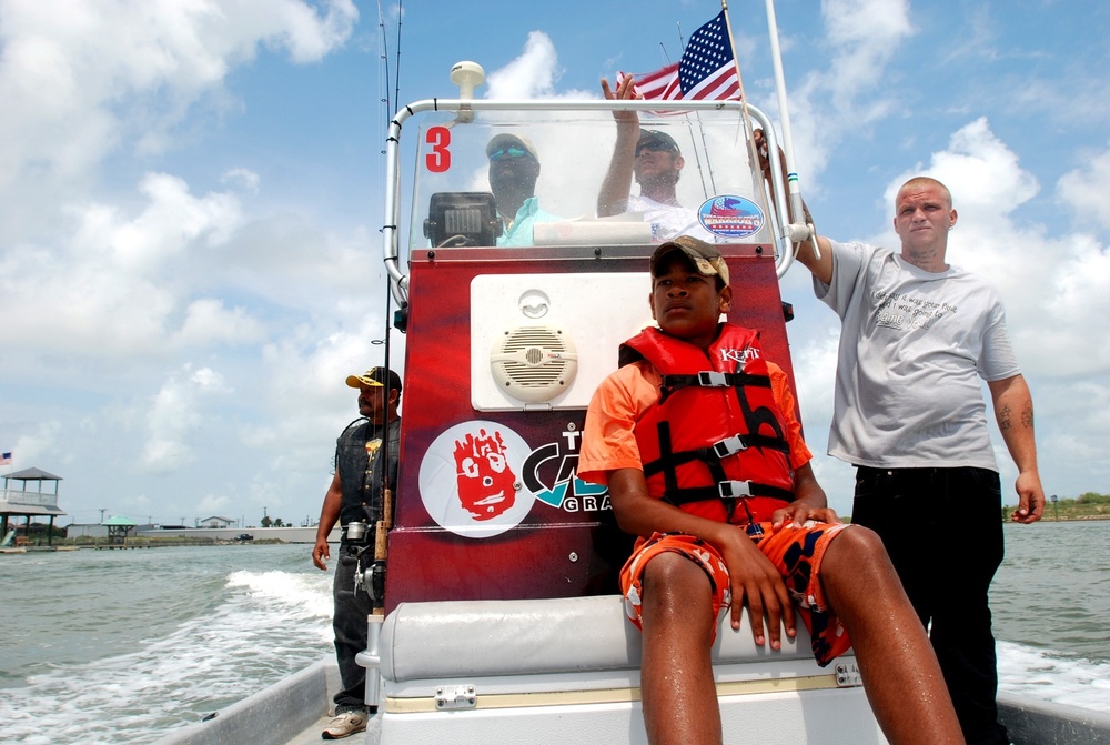 Texas Community Says Thanks to Troops With Free Fishing