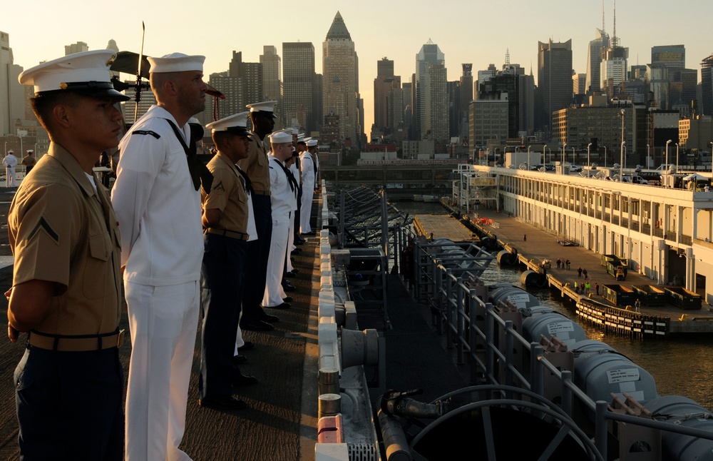 22nd Commemoration of Fleet Week New York City 2009