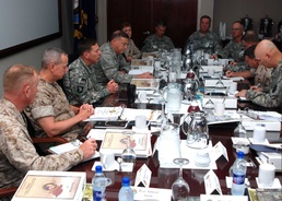 CENTCOM Commanders Discuss Regional Security Issues in Bahrain