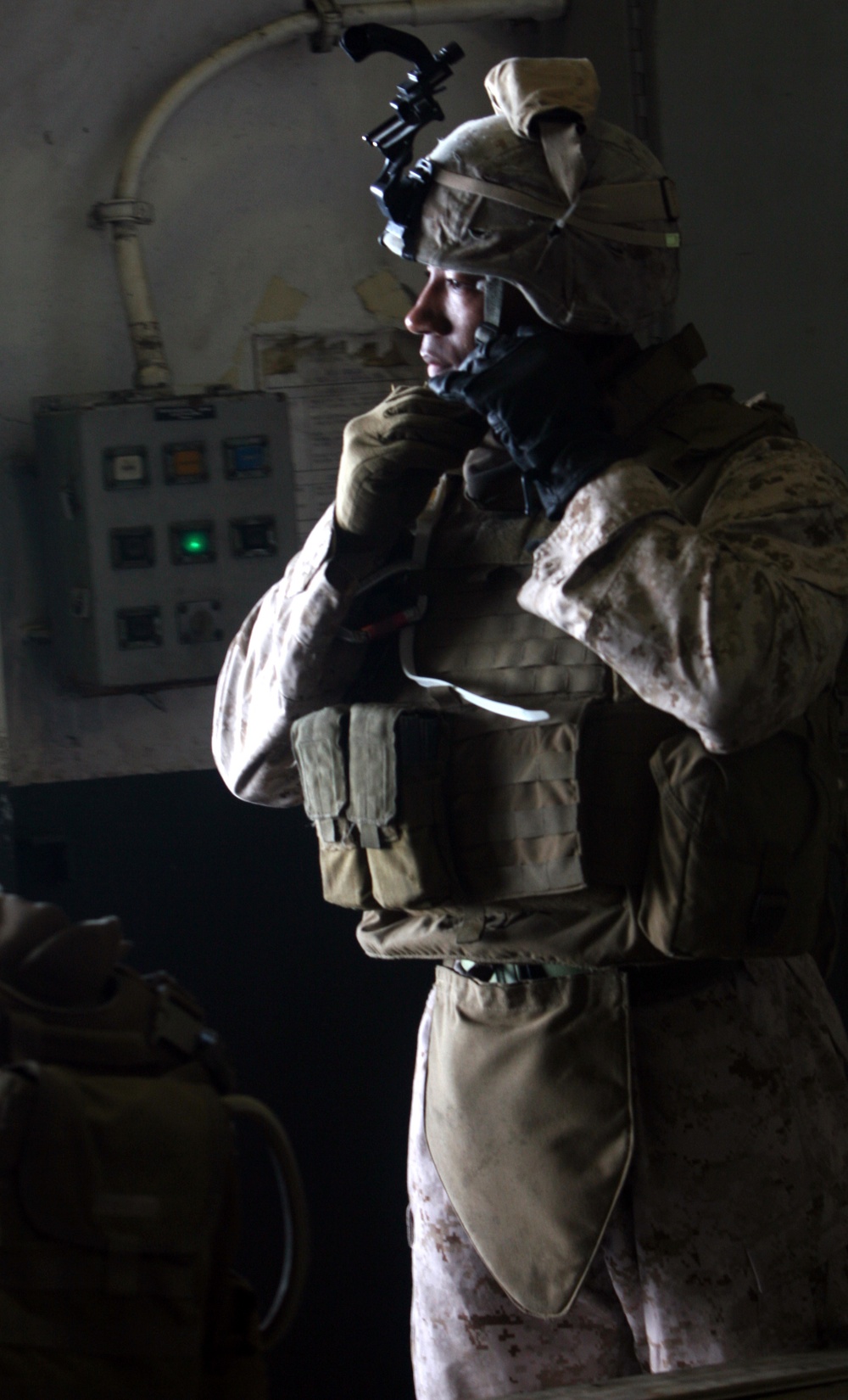 22nd Marine Expeditionary Unit Tactical Recovery of Aircraft and Personnel Team Trains in the Mid-Atlantic