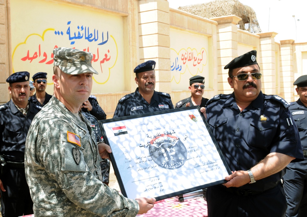 Iraqi Police prove ready to assume security responsibility during validation ceremony