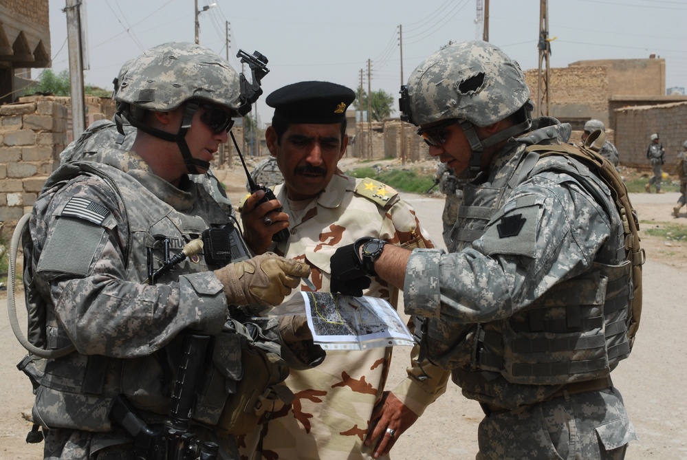 Patrol in Abu Ghraib, Iraq