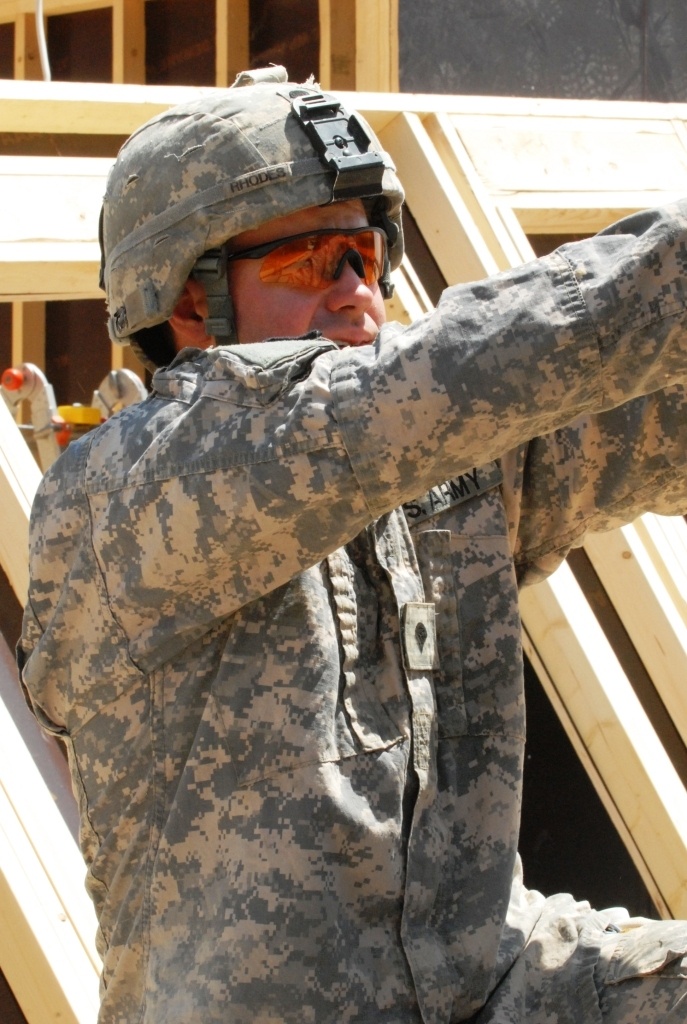 Hot, tired and dirty: Teamwork makes it tolerable