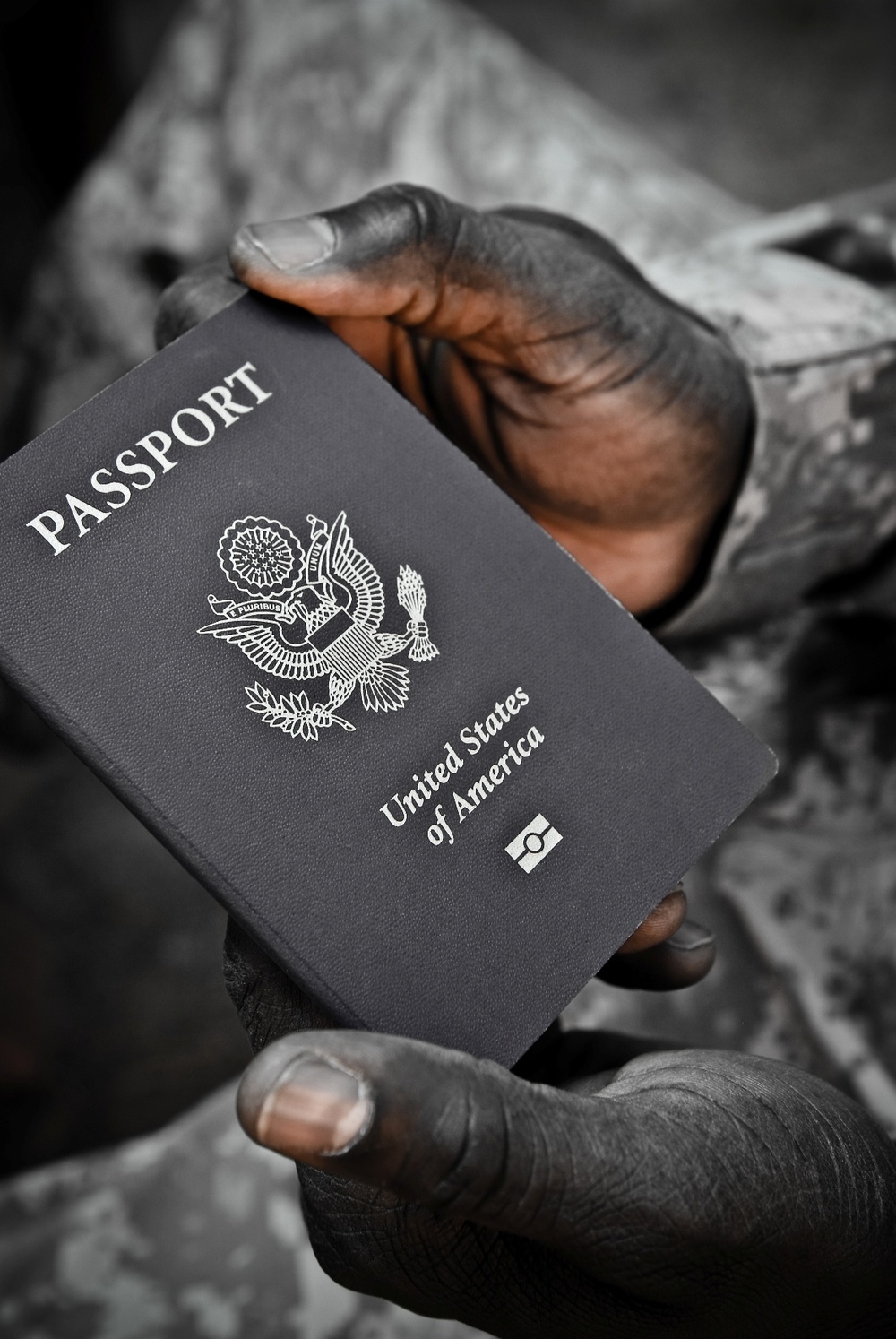 Passport required for Soldiers taking leave outside U.S.