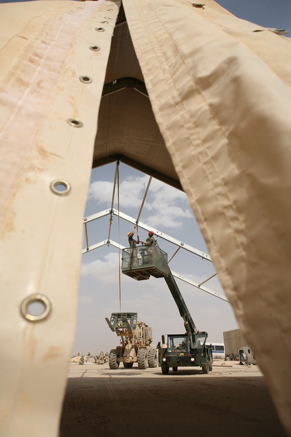 A Workhorse first: MWSS-271 disassembles, packs up hangar for use in Afghanistan