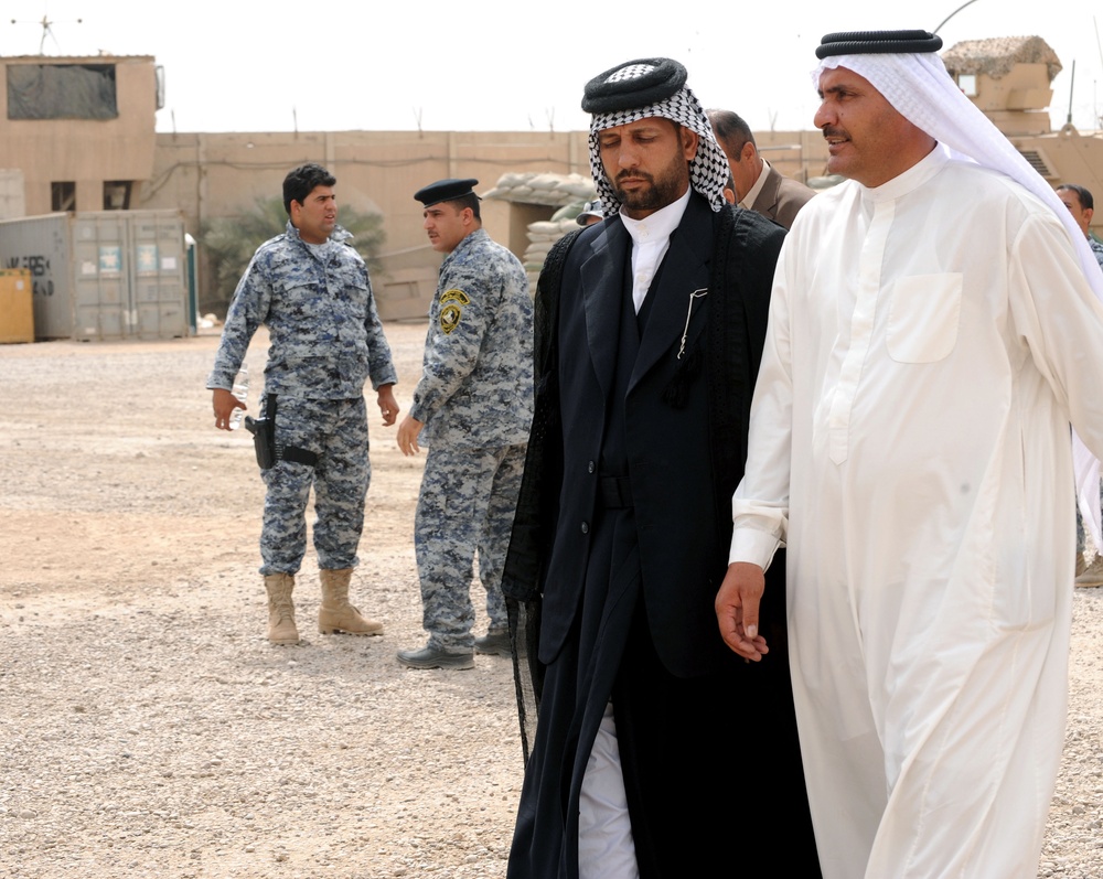 DVIDS - Images - Iraqi leadership meets to discuss Sons of Iraq, other ...