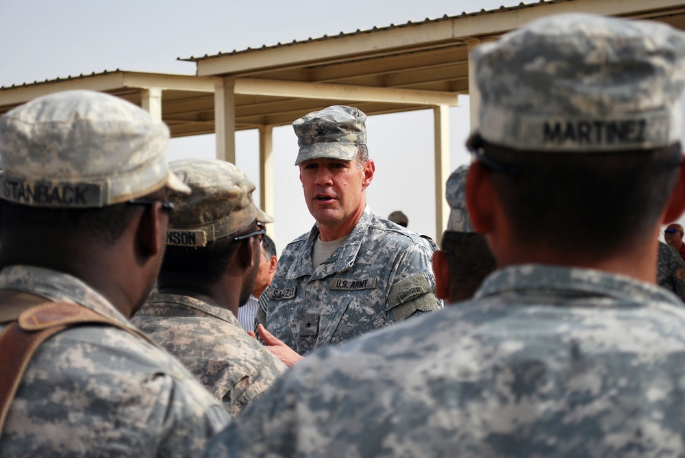 New Joint Headquarters Army Advisory Training Team Leadership Observes Iraqi Army Capabilities