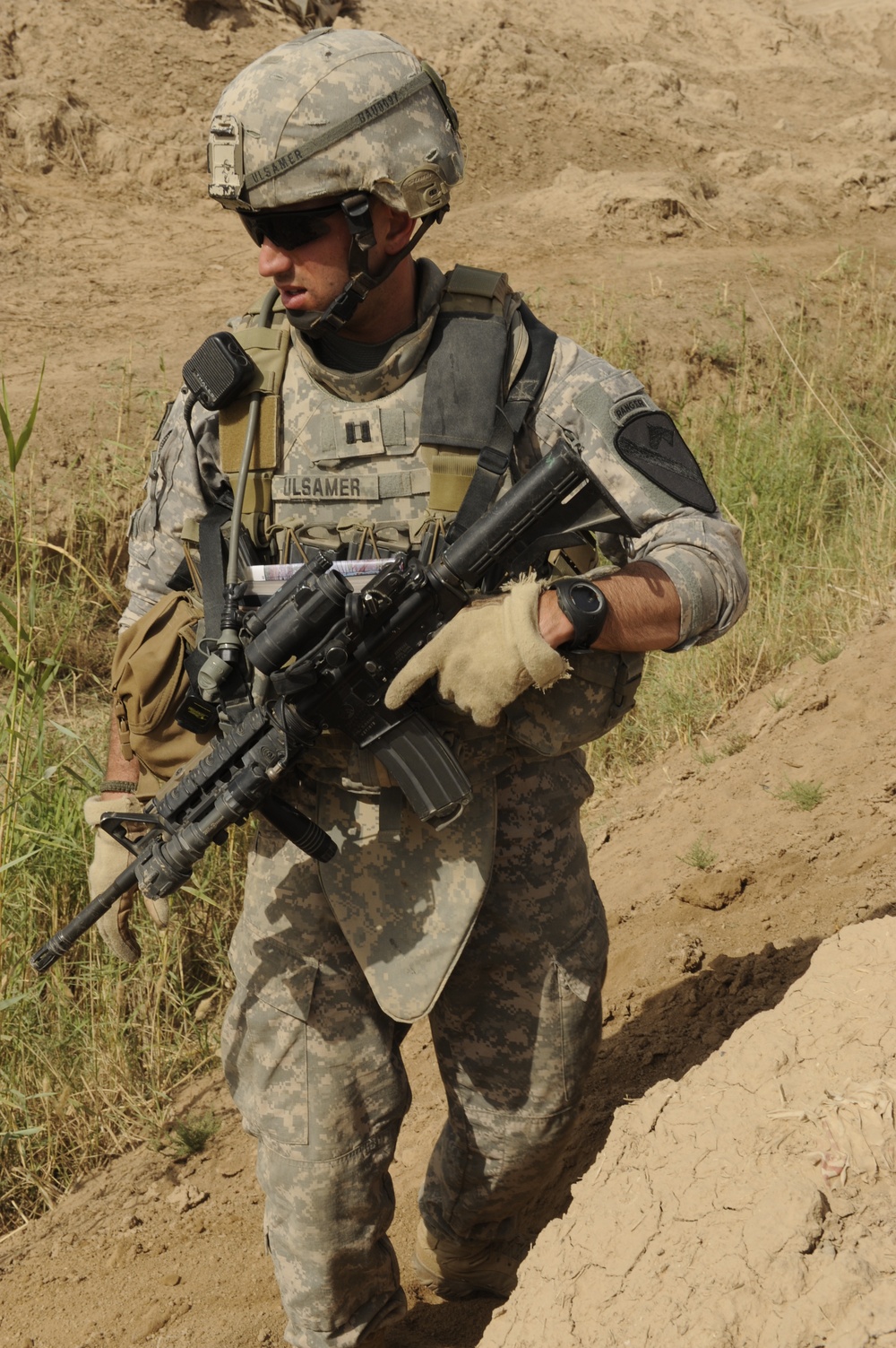 Cavalry Soldiers conduct field clearing mission