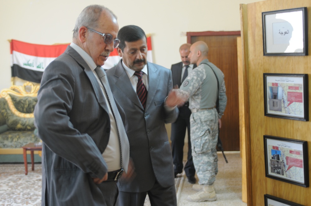 Council meeting in Tikrit