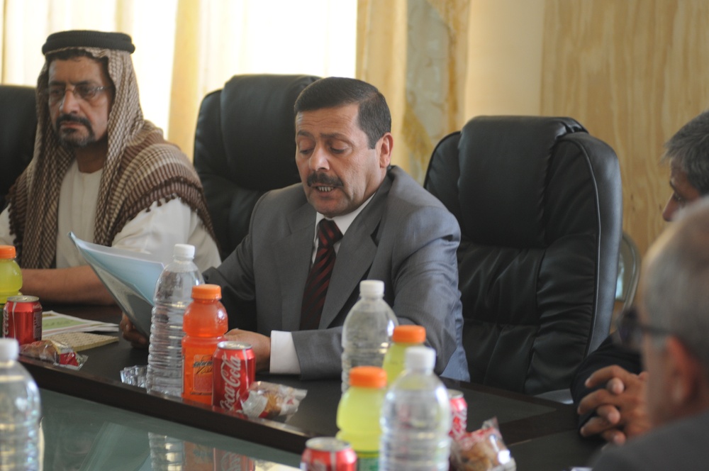 Council meeting in Tikrit