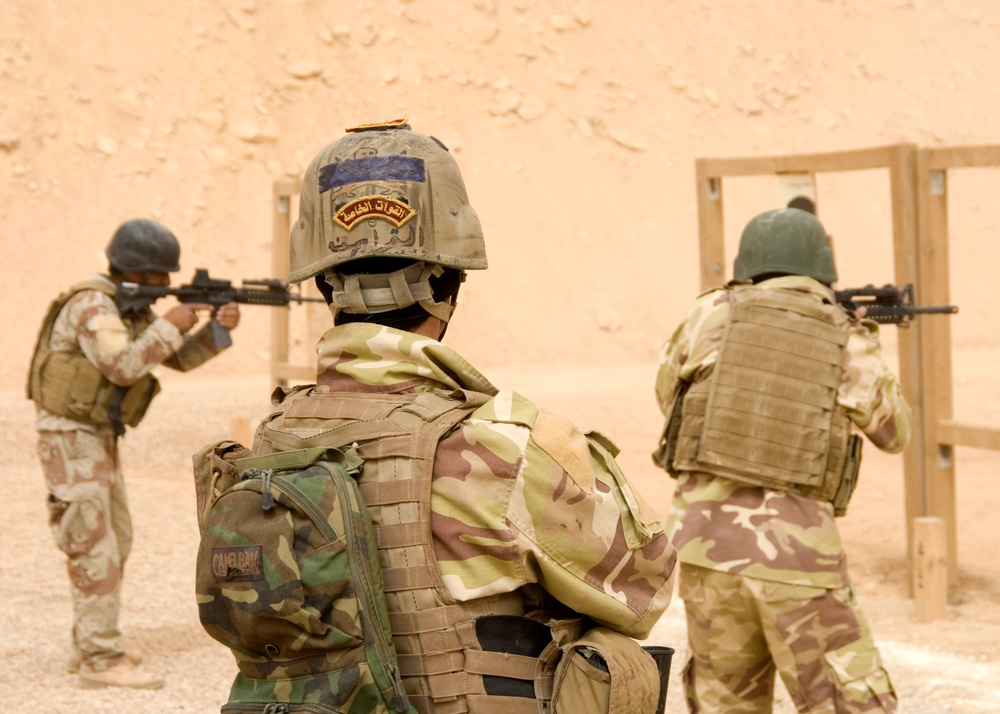 Iraqi Special Operations Forces Exercise Multiple Target Acquisition Training in Al Asad