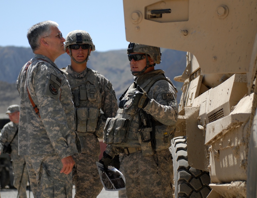 Army Chief of Staff receives Mine Resistant Ambush Protected Vehicles success briefing