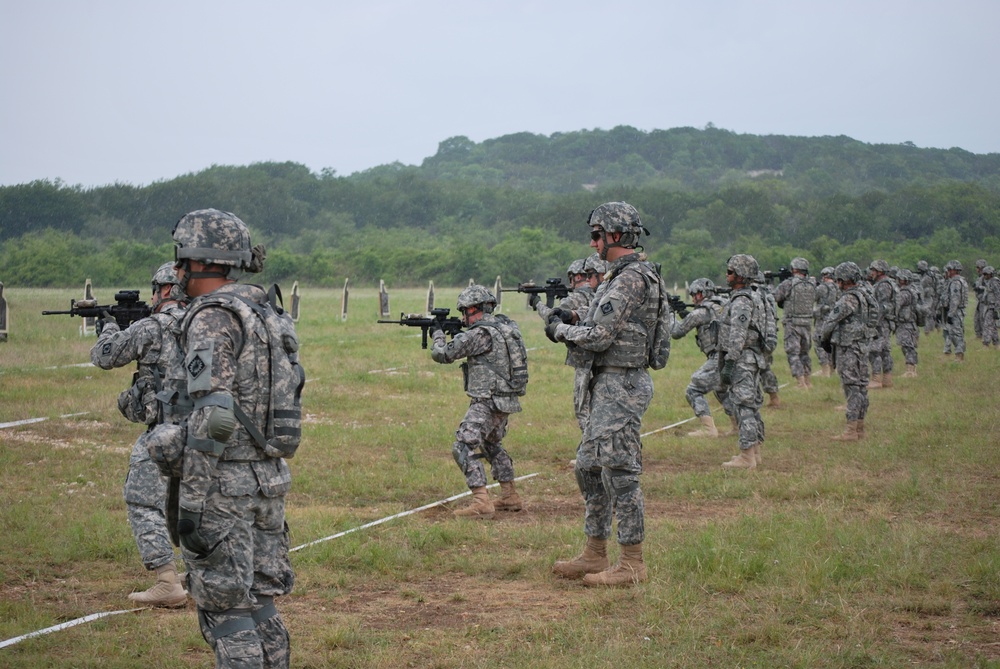 Headquarters Battery, 2-300th Field Artillery on the Range