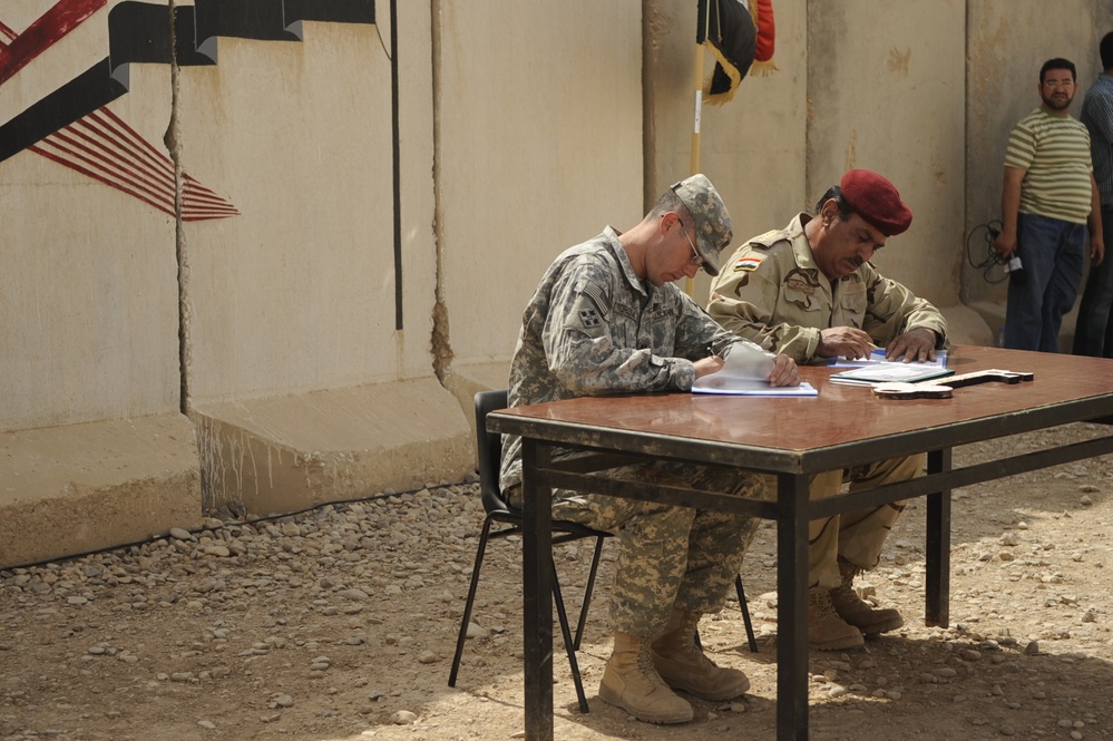 Iraqi army assumes control of Joint Security Station Al Mutanabe