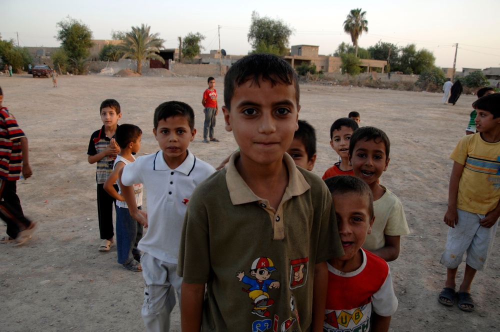 Joint patrol in Abu Ghraib