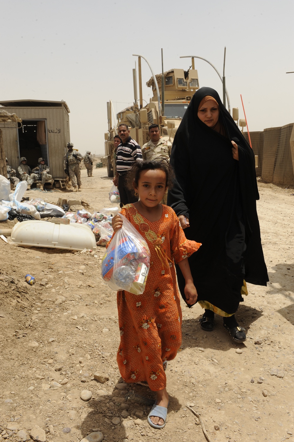 Humanitarian aid in Adhamiyah