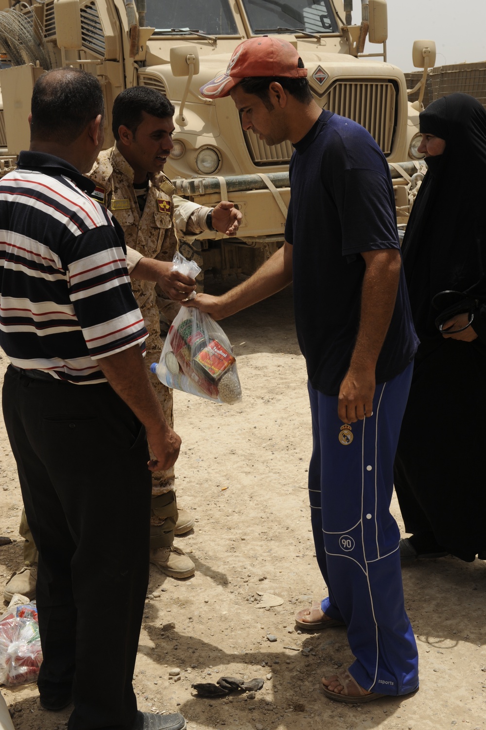 Humanitarian aid in Adhamiyah