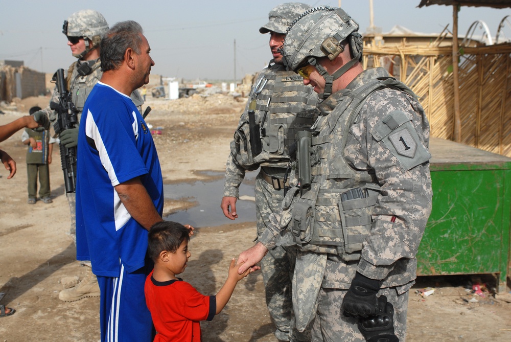 Population engagement in Ghazaliya, Iraq