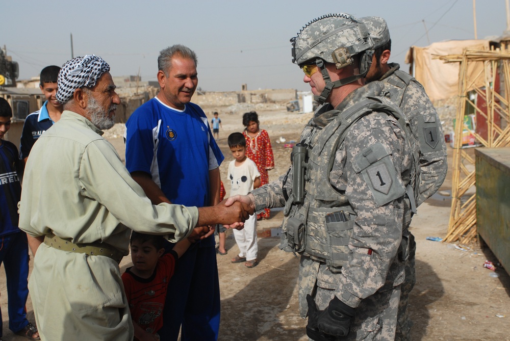 Population engagement in Ghazaliya, Iraq