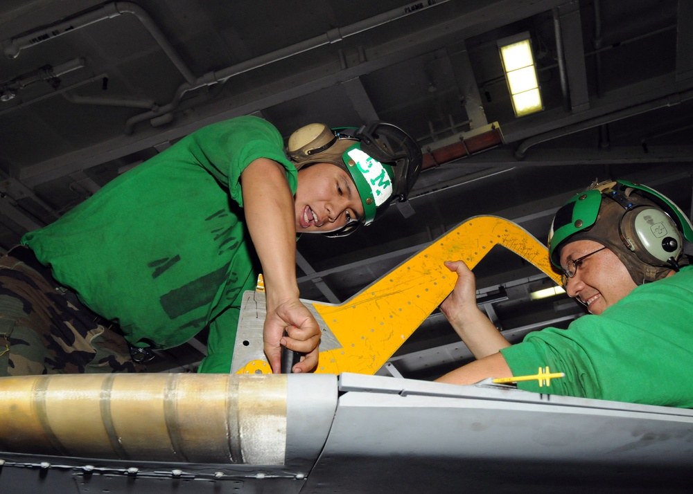 Sailors aboard USS George Washington