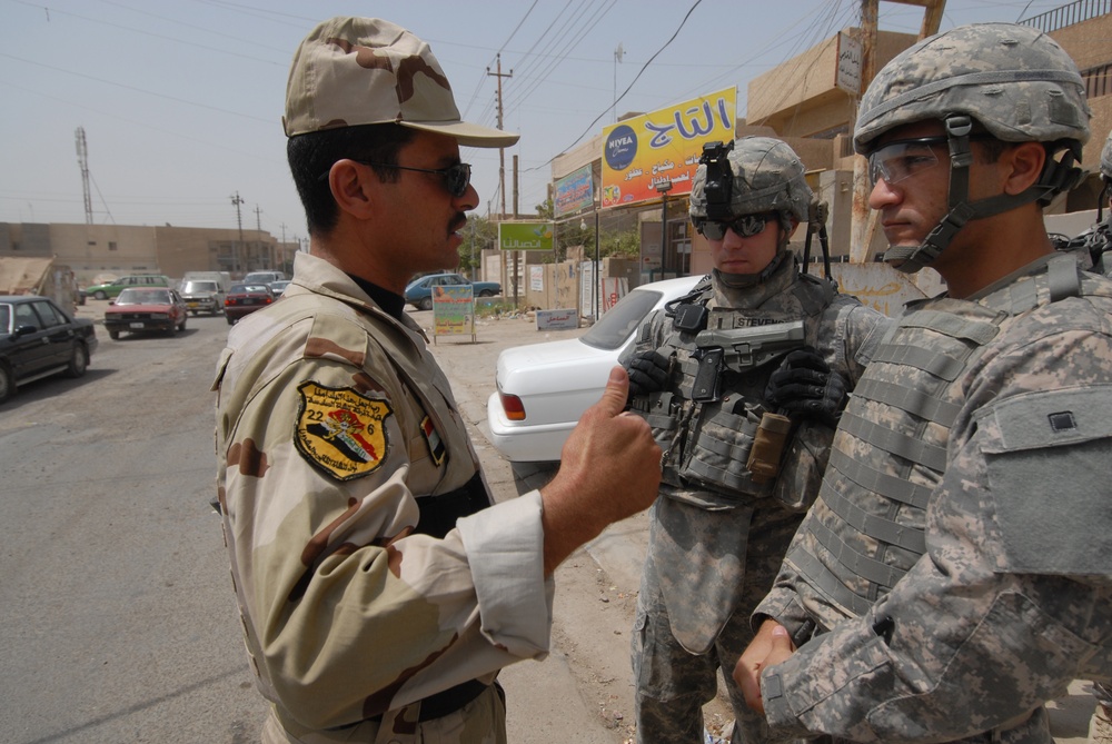 Security checkpoint in Ghazaliya