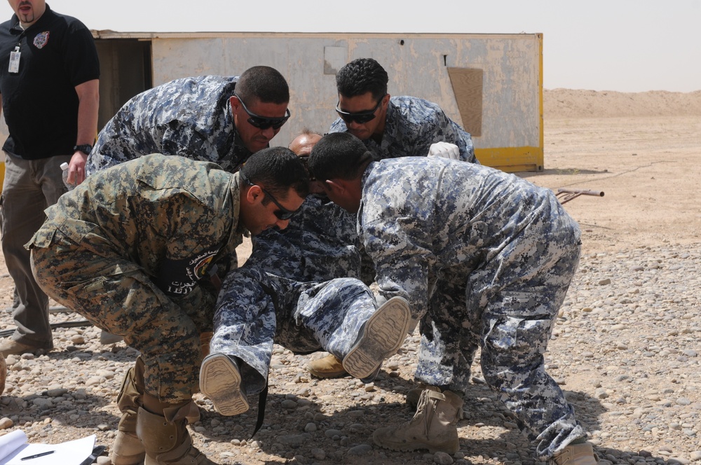 Iraqi Counter Explosive Team Training Exercise in Tikrit, Iraq