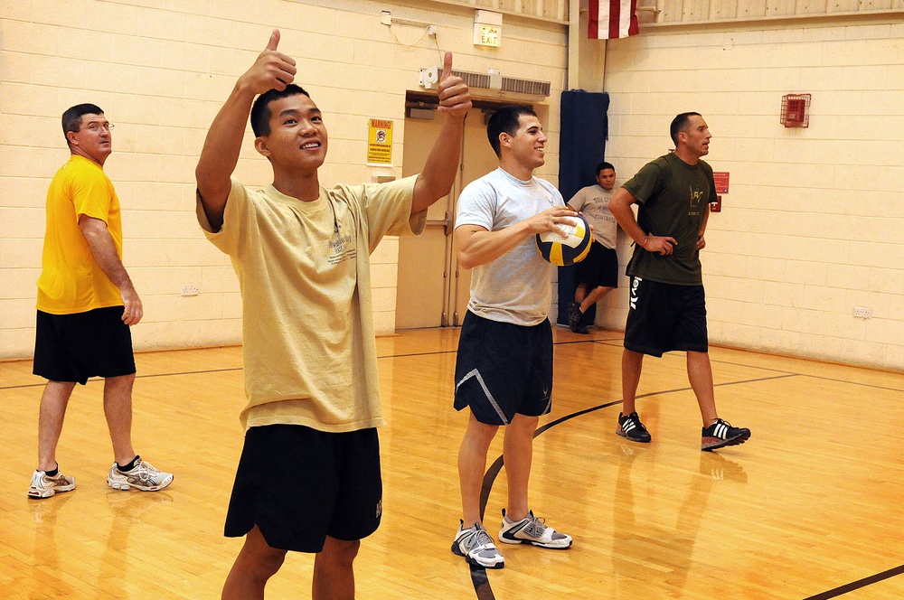 Troops Challenge Professional Volleyball Athletes