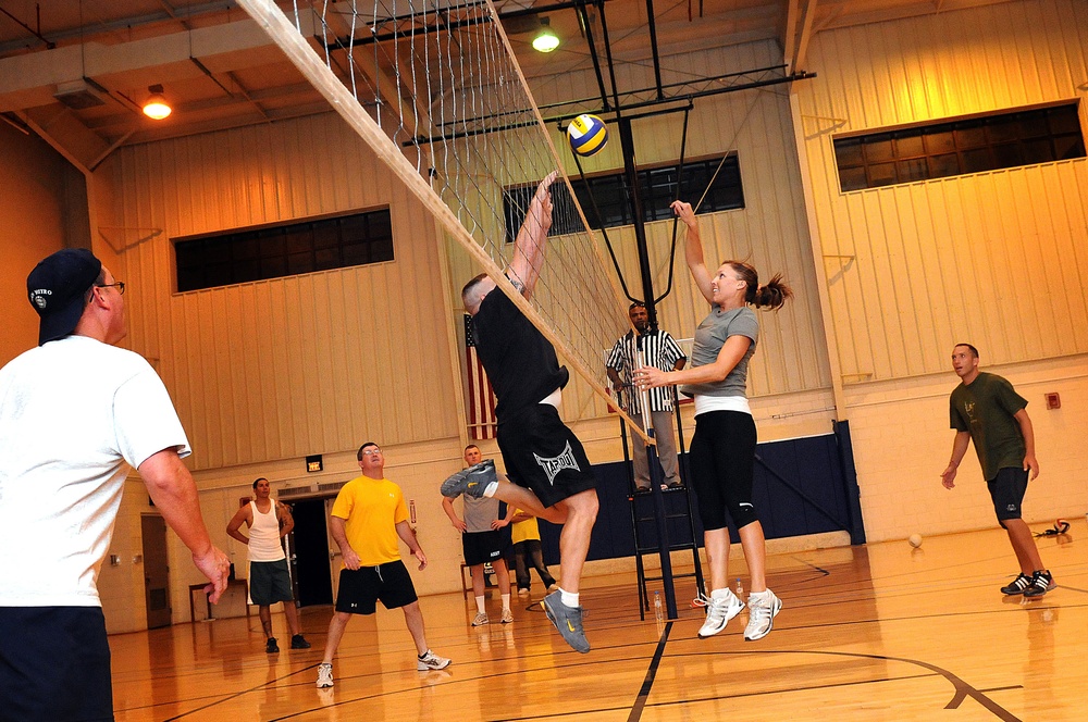 Troops Challenge Professional Volleyball Athletes