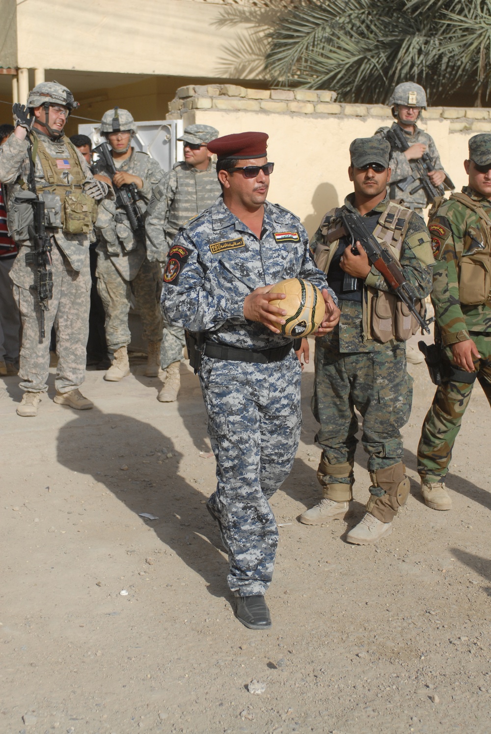 Soldiers, police conduct patrol near Hayy Al Husayn
