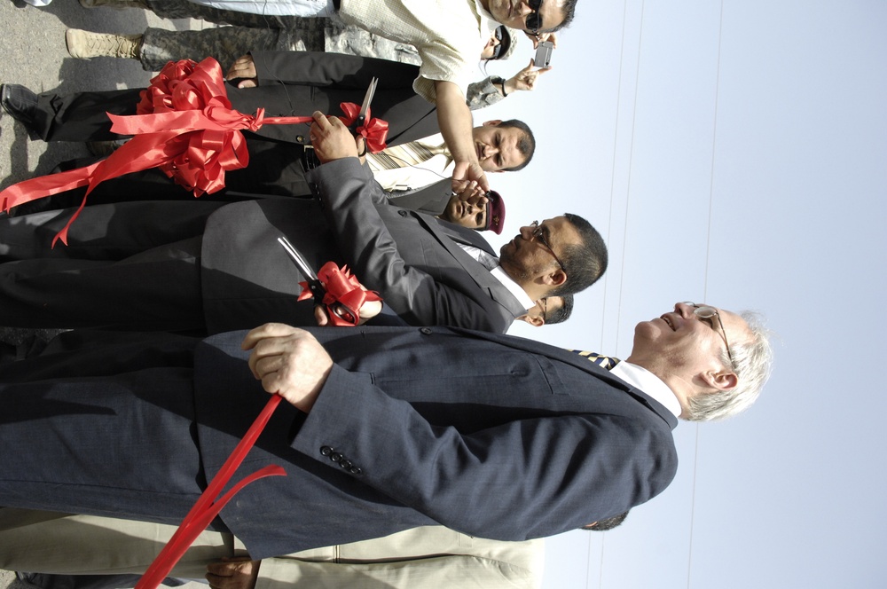 Ribbon-cutting ceremony near Scania re-opens highway segment from Baghdad to Basra
