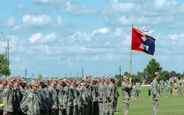 4th Combat Aviation Brigade uncases colors