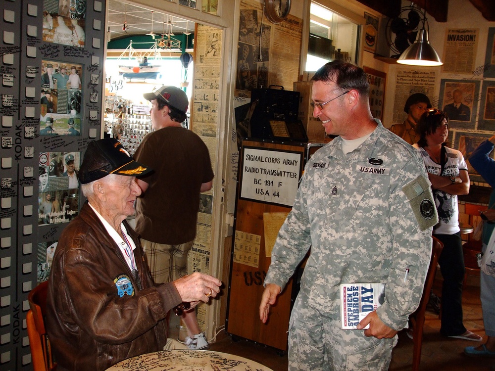 Chance meeting brings cavalry sergeant face-to-face with D-Day veteran