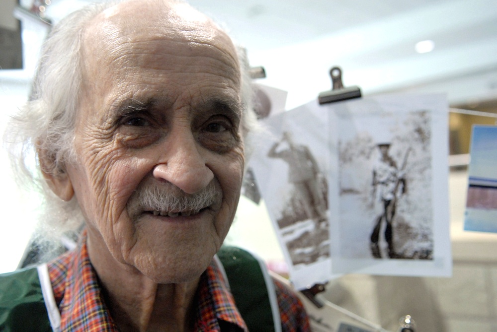 World War II Veteran Copes with Memories Through Golden Age Games