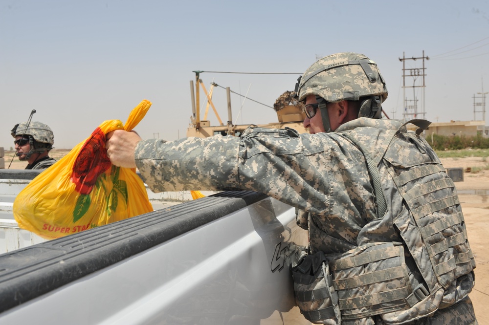 Food and School Supplies Distribution in Kirkuk, Iraq