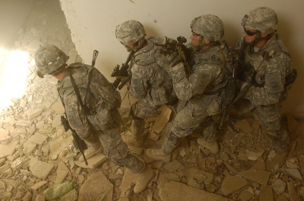 Joint training exercise near Bahbahani, Iraq