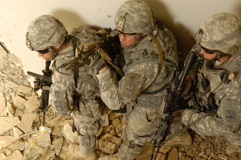 Joint training exercise near Bahbahani, Iraq