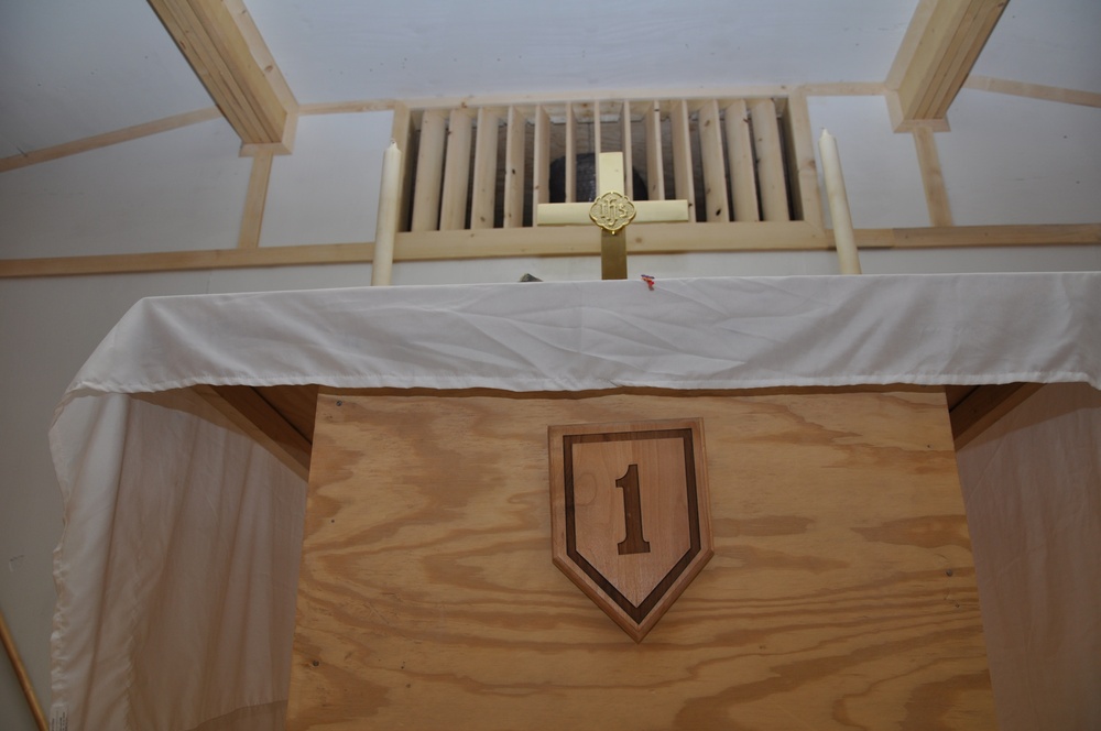 Service Members Celebrate New Chapel