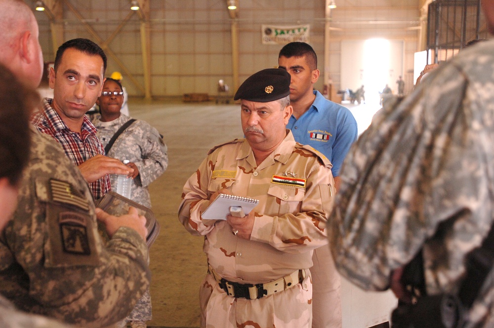Iraqi Army Director of Electrical and Mechanical Engineering Visits 3rd ESC